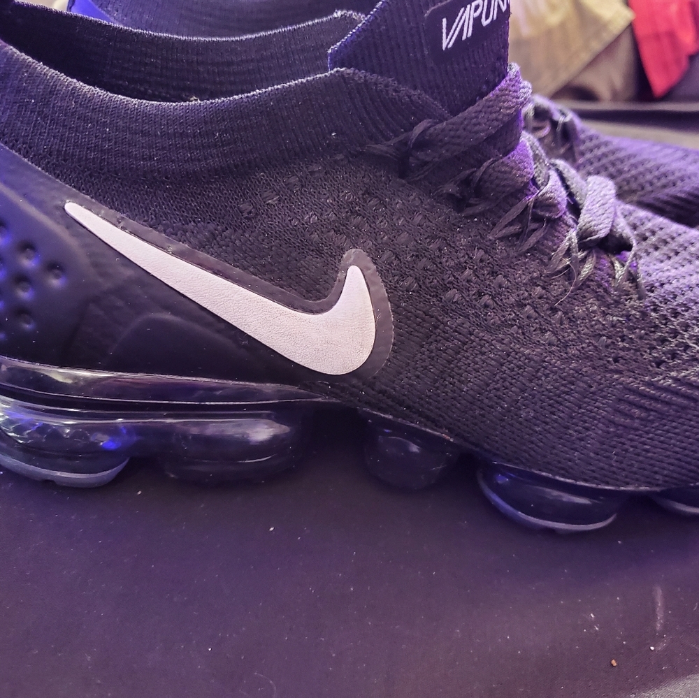 Nike vapor max size 6.5